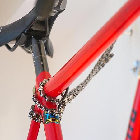 Apartment Red Bike Загреб Стая снимка